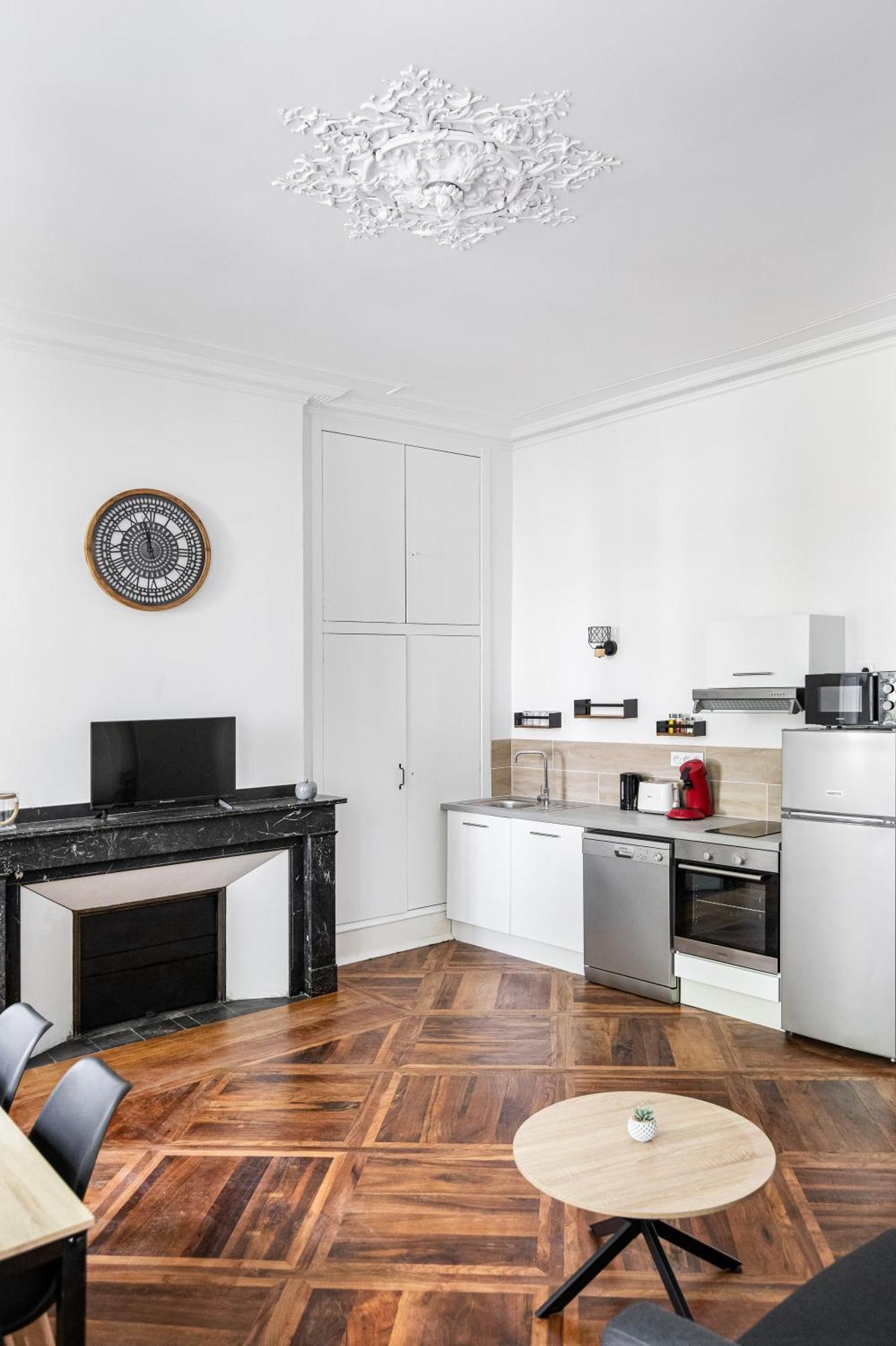 Gambetta201cahorscitystay * Cahors